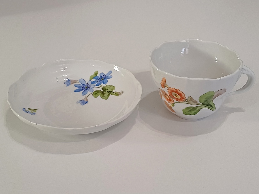 porcelánový šálek Míšeň