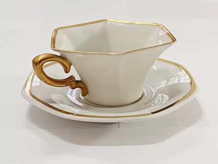 šálek Heinrich Co., styl Rosenthal, erb Helgoland, ArtDeco