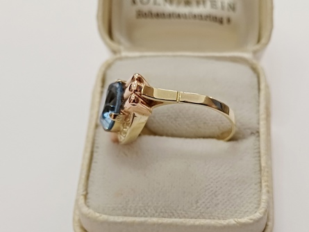 zlatý prsten se safírem, Au 585/1000, 14 kt, Art Deco, I.ČSR