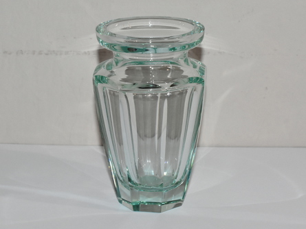 hranovaná váza Moser Eternity, beryl, Art Deco