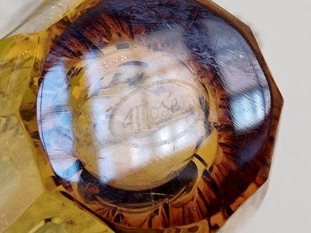 hranovaná váza Moser Diva 14,5 cm, topas, Art Deco