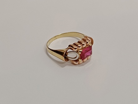 zlatý dámský prsten s rubínem, Au 585/1000, 14 kt, Art Deco, I.ČSR