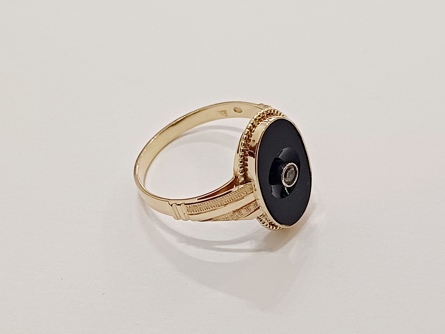 pánský zlatý prsten, onyx, ryzost 585/14k, 3,62 g, I.ČSR, lvíček