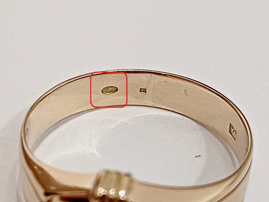 zlatý prsten s rubínem, Au 585/1000, 14 kt, 20. léta, I.ČSR