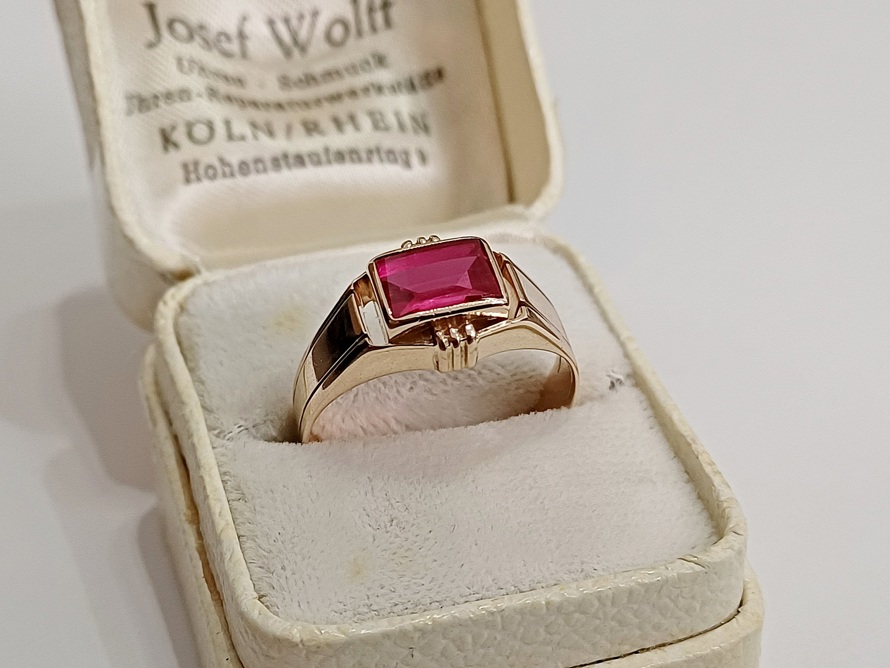 zlatý prsten s rubínem, Au 585/1000, 14 kt, 20. léta, I.ČSR