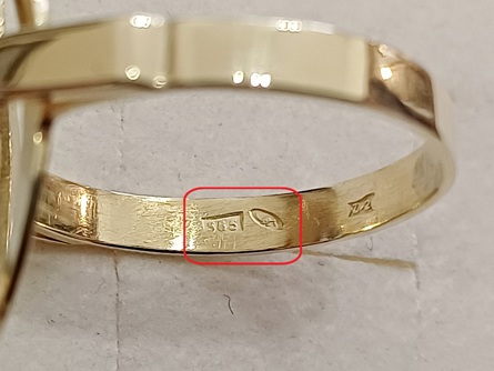 dámský zlatý prsten, akvamarín, ryzost 585/14k, 3,50 g, čejka