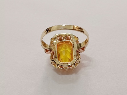 dámský zlatý prsten, citrín, ryzost 585/14k, 5,69 g, I.ČSR, lvíček