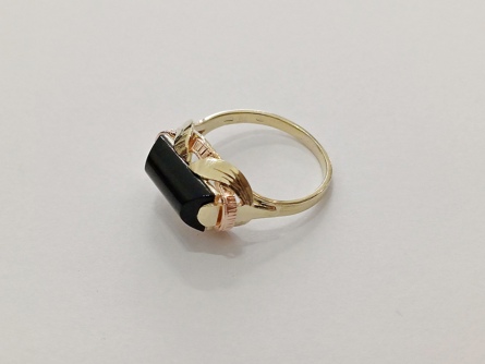 dámský zlatý prsten, onyx, ryzost 585/14k, 3,80 g, čejka