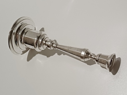 Svícen Art Deco , stříbro 800, 224 g, I. ČSR, kubismus