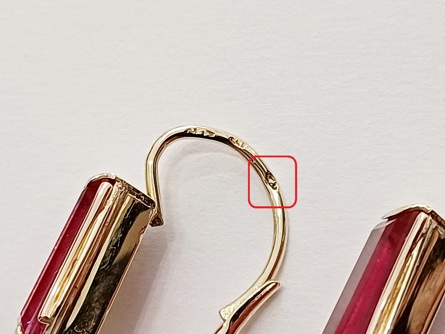 zlaté dámské náušnice s rubíny, Au 585/1000, 14 kt.