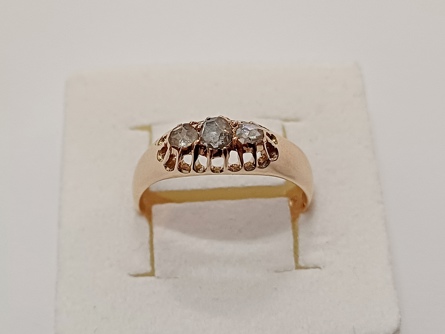 dámský zlatý prsten, diamanty, ryzost 580/14k, 2,96 g, RU, 19. století