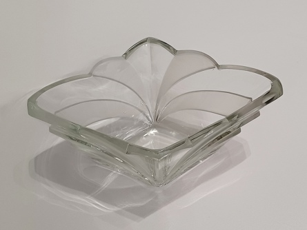 žardiniéra Art Deco, Rudolf Hloušek, Železný Brod