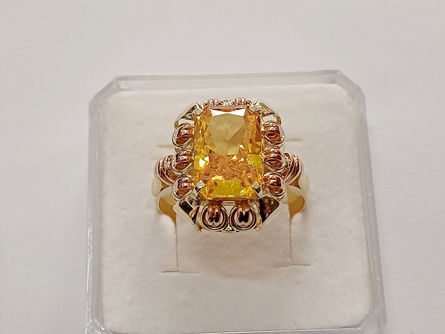 dámský zlatý prsten, citrín, ryzost 585/14k, 5,69 g, I.ČSR, lvíček