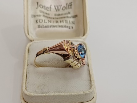 zlatý prsten se safírem, Au 585/1000, 14 kt, Art Deco, I.ČSR