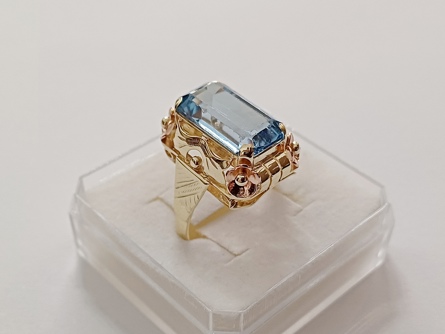 dámský zlatý prsten, akvamarín, ryzost 585/14k, 6,32 g, čejka