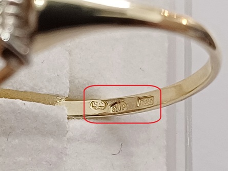 dámský zlatý prsten, ryzost 585/14k, 3,43 g, I.ČSR, lvíček