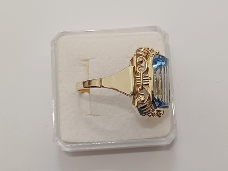 dámský zlatý prsten, akvamarín, ryzost 585/14k, 8,87 g, I.ČSR, lvíček