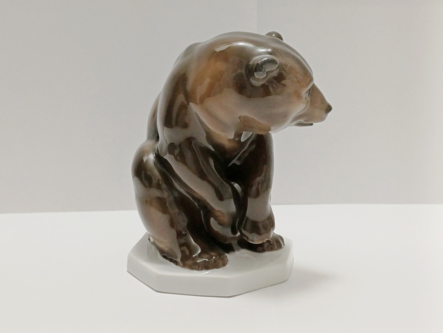 porcelánový medvěd hnědý, Gerhard Schliepstein, Rosenthal