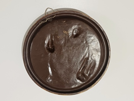 keramický závěsný talíř s reliéfem - ptáci, 32 cm, B. Bloch Eichwald