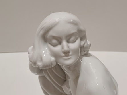 figura marnivosti, akt, Herend