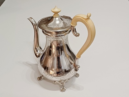 Čajová konvice, stříbro, Ag 800, 595 g, RU, Vídeň