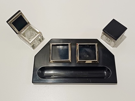 onyxový kalamář Art Deco