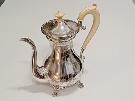 Čajová konvice, stříbro, Ag 800, 595 g, RU, Vídeň