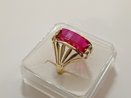 dámský zlatý prsten, rubín, ryzost 585/14k, 5,23 g