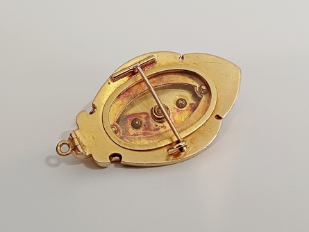 zlatý medailon s diamantem, ryzost 580/14 kt, 18,54 g, biedermeier, 19 století