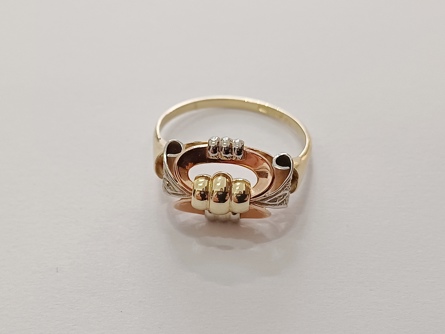 dámský zlatý prsten, ryzost 585/14k, 3,43 g, I.ČSR, lvíček