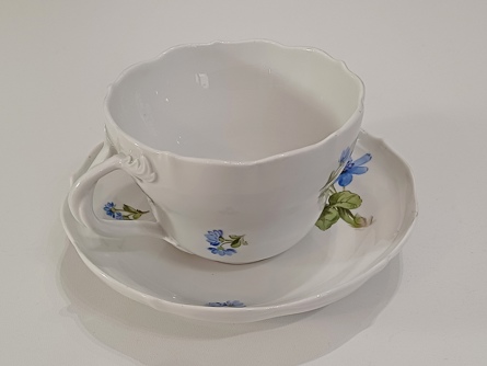 porcelánový šálek Míšeň
