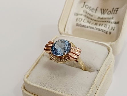 zlatý prsten se safírem, Au 585/1000, 14 kt, Art Deco, I.ČSR