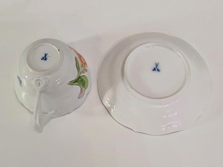 porcelánový šálek Míšeň