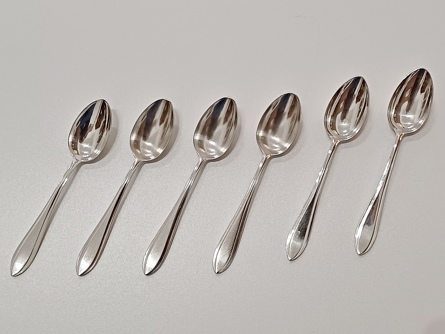 Sada dezertních lžiček, Sandrik, stříbro 800, 158,25 g, I. ČSR