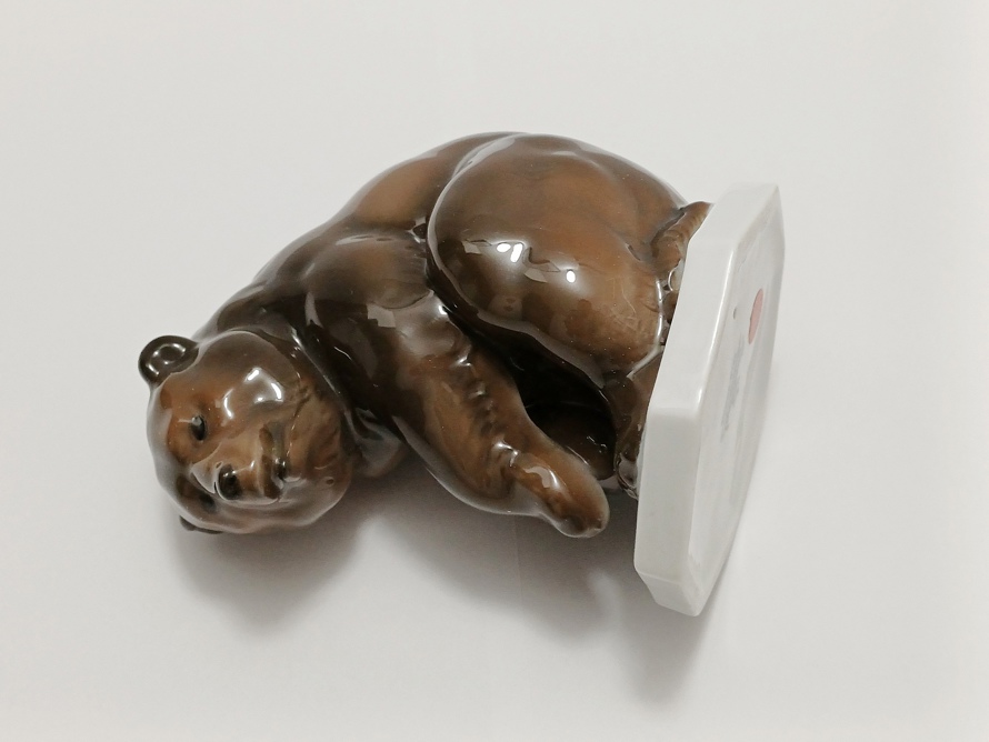 porcelánový medvěd hnědý, Gerhard Schliepstein, Rosenthal
