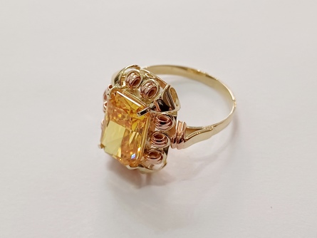 dámský zlatý prsten, citrín, ryzost 585/14k, 5,69 g, I.ČSR, lvíček